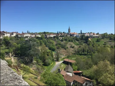 Et en Dordogne, au coeur du Périgord vert, c'est ...