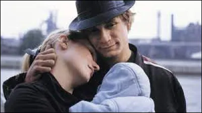 "L'Enfant", palme d'or du festival 2005, est un film réalisé par ...