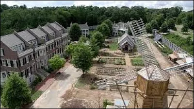 Dans ''The Walking Dead'', combien y a-t-il de lieux clés de toutes les saisons ou sont passés les protagonistes ?