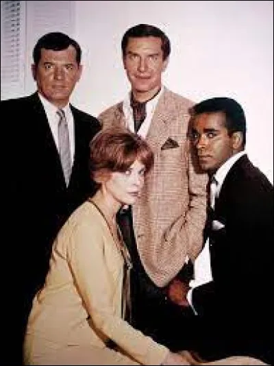 Dans ''Mission impossible'', qui est Rollin Hand ?