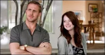 Dans quel film romantique se fait-il connaître du grand public en 2011 ?