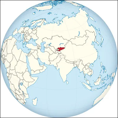Situé en Asie centrale, le pays abrite les montagnes Tian Shan et de nombreuses yourtes traditionnelles. Quel est son nom ?
