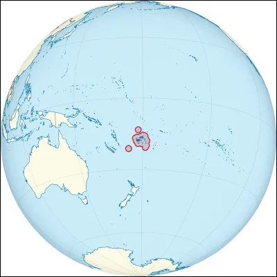 L'archipel compte plus de 300 îles et est situé en Mélanésie. Quel est son nom ?