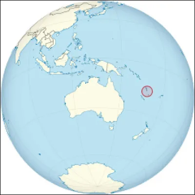 C'est un archipel tropical composé de 83 îles volcaniques. Le pays est réputé pour ses plages de sable blanc et ses eaux turquoise. Quel est son nom ?