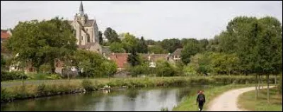 Ce bourg de l'Oise, situé dans le sud-est du département entre Crépy-en-Valois et Château-Thierry, c'est Maroeul sur ...