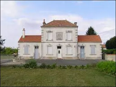 La Chèvrerie est un village Charentais situé en région ...