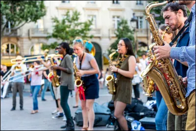 En quelle année la Fête de la musique est-elle célébrée pour la première fois en France ?