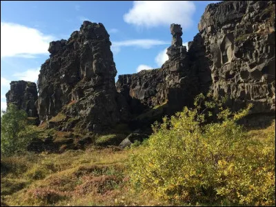 D'ailleurs, comment s'appellent ces déserts atypiques ?