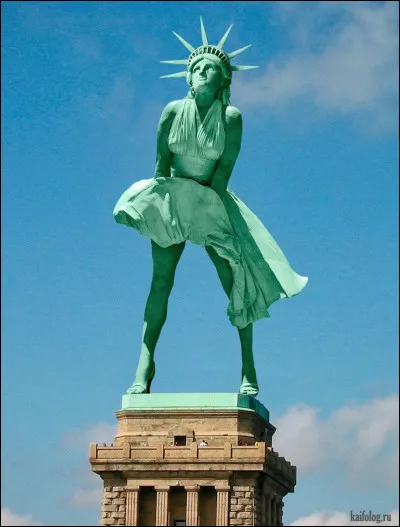 Cette uvre, issue de l'esprit du sculpteur Charès de Lindos (...Paris Latinos...), représente le colossal dieu Hélios, véritable personnification du Soleil ! Elle fut érigée en -292 pour commémorer la résistance de la ville que vous allez devoir trouver face au blocus de Démétrios Poliorcète.