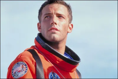 Dans quel film Ben Affleck est-il un astronaute qui est chargé de détruire une météorite ?