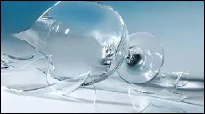 "Cassé" : Qui l'a chanté ?