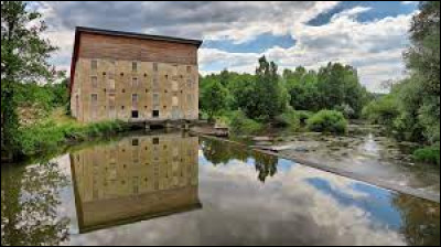 Nous commençons notre balade en Bourgogne-Franche-Comté, au moulin d'Avilley, avec son barrage sur l'Ognon. Village de l'aire d'attraction Bisontine, il se situe dans le département ...