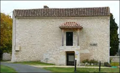 Petit village Périgourdin de 35 habitants, Saint-Cassien se situe en région ...