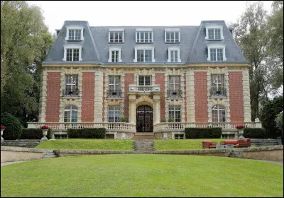 Quelle émission se déroule au château de Dammarie-les-Lys ?