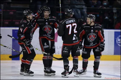 Les "Scorpions" sont le club de ...