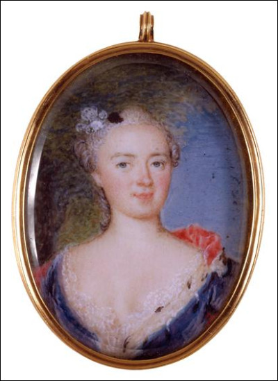 Dans quel pays est née Marie-Anne-Victoire de Portugal ?