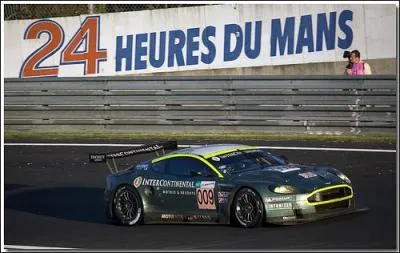Quel constructeur a remport les 24h du Mans auto ?