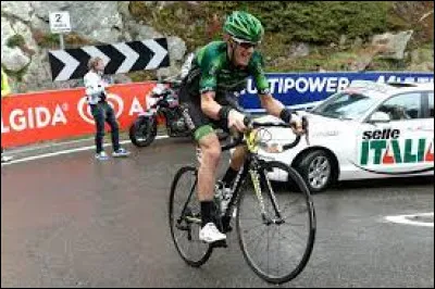 Il participe à deux reprises au Giro et se classe à la 4e place en 2014. C'est ...