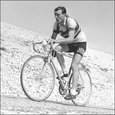 Il participe au Giro à quatre reprises, sans l'emporter : il termine 2e en 1957, 4e en 1958 et remporte le classement du meilleur grimpeur en 1951 :