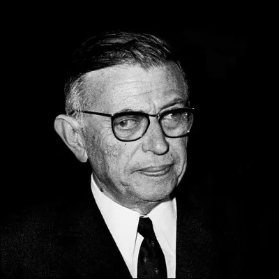 À quel courant littéraire appartenait Jean-Paul Sartre ?