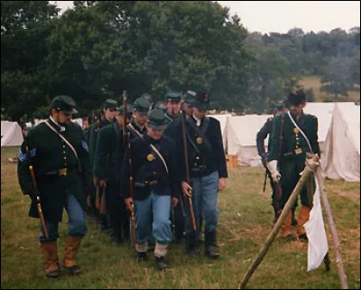 En 1949, Belly Hutton a réalisé "Rouge, chaud et..."