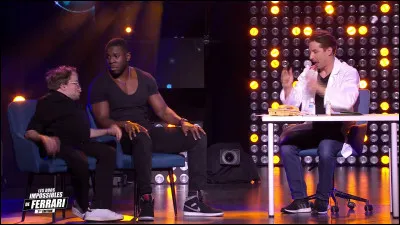 Dans un sketch de la septième édition des "Duos impossibles de Jérémy Ferrari", quel est le lien entre Guillaume Bats et Jean-Claude Muaka ?