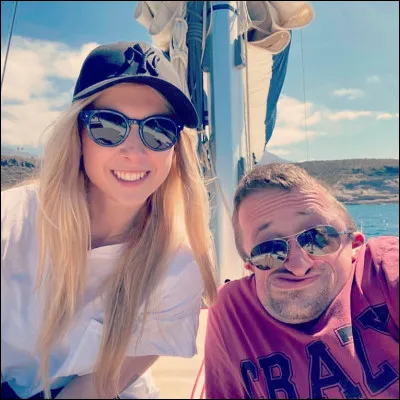 Laura Laune et Guillaume Bats n'ont pas fait une parodie de...