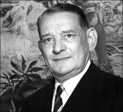 Qui a été le dernier président de la 4e République ?