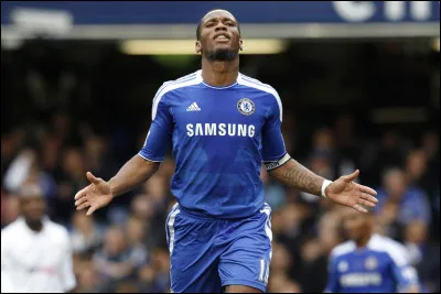 Pour quel montant Didier Drogba quittera-t-il lOM en direction de Chelsea, en juillet 2003 ?
