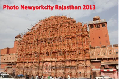 Quelle est cette ville en J, capitale de l'État du Rajasthan en Inde, célèbre pour son palais des vents ?