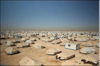 Quelle est cette ville en Z de Jordanie dans laquelle se trouve le plus grand camp de réfugiés palestiniens ?