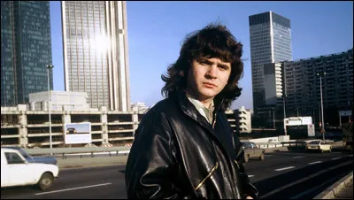 Devant quel président Daniel Balavoine n'a-t-il pas hésité à sortir de ses gonds au journal de 20 : 00 sur Antenne 2 (ancien nom de France 2) en 1980 ?