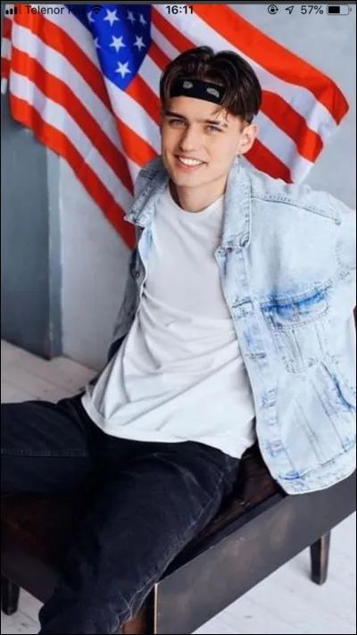 Avec qui Danya Boom est-il en couple ? (Juin 2023)