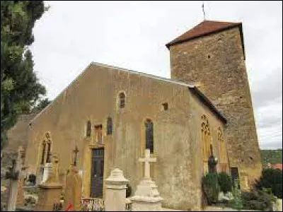 Vous avez sur cette image l'église Saint-Gorgon, à Lessy. Village inclus dans la métropole Messine, il se situe dans le département ...