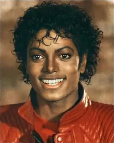 Pendant quelle décennie Michael Jackson est-il devenu célèbre lors de sa carrière personnelle ?