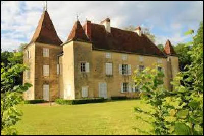 Autre région, autre château. Vous avez ici le château de Bersaillin, village Jurassien situé en région ...
