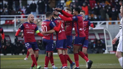 Après 18 saisons en Ligue 2, ce club accède à la ligue 1 en 2020 : il termine à la 8e place en 2023 :