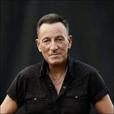 Qui a interprété "Streets Of Philadelphia" ?