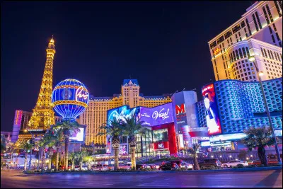 Quelle est cette ville, la plus grande de l'État du Nevada, célèbre pour ses casinos, ses mariages rapides, ses clubs d'effeuillages dont le surnom est "la ville du péché" ?