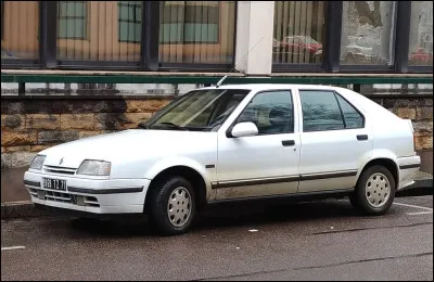 Le 1er juin 2023, Sylviane Agacinski est élue à l'Académie française, succédant à Jean-Loup Dabadie, au fauteuil...