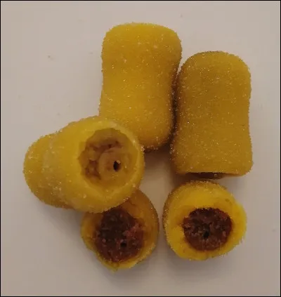 Les gourmands, continuez à vous régaler !
Quelle est cette friandise lyonnaise qui rend hommage aux canuts ?