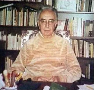 Prix Goncourt en 1960 pour 'Dieu est n en exil', non-dcern, accus injustement par le rgime communiste d'avoir t militant fasciste. Il s'agit de...