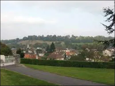 Commune Béarnaise, au bord du Gave d'Aspe, Bidos se situe en région ...