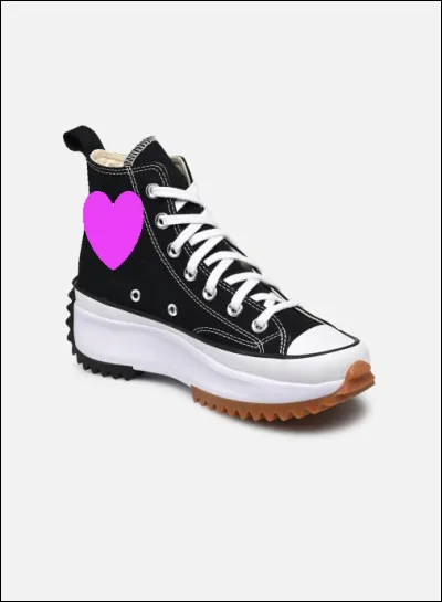 Quelle marque se trouve en-dessous de ce cur ?