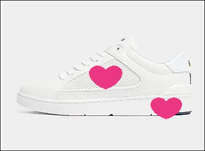 Quelle marque se trouve en-dessous de ce cur ?