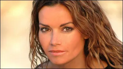 Qui est cet actrice, auteure du roman ''L'&eacute;chapp&eacute;e belle'' ?