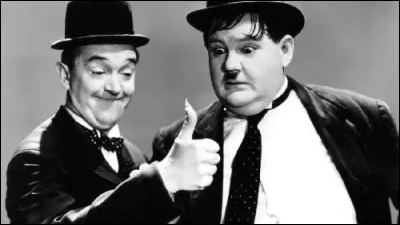 L : Plante des marais aux petits fruits secs !