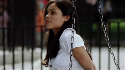 Dans quel film Rosario Dawson est-elle la compagne d'un trafiquant de drogue ?