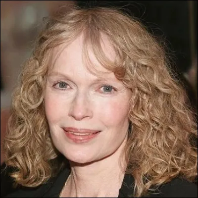 Qui est cette actrice qui fait la voix de ''la Licorne / Dame Amalthea'' dans le film d'animation ''La Dernière Licorne'' ?