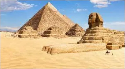 Dans quelle chanson Dalida célèbre-t-elle la beauté de l'Égypte ?